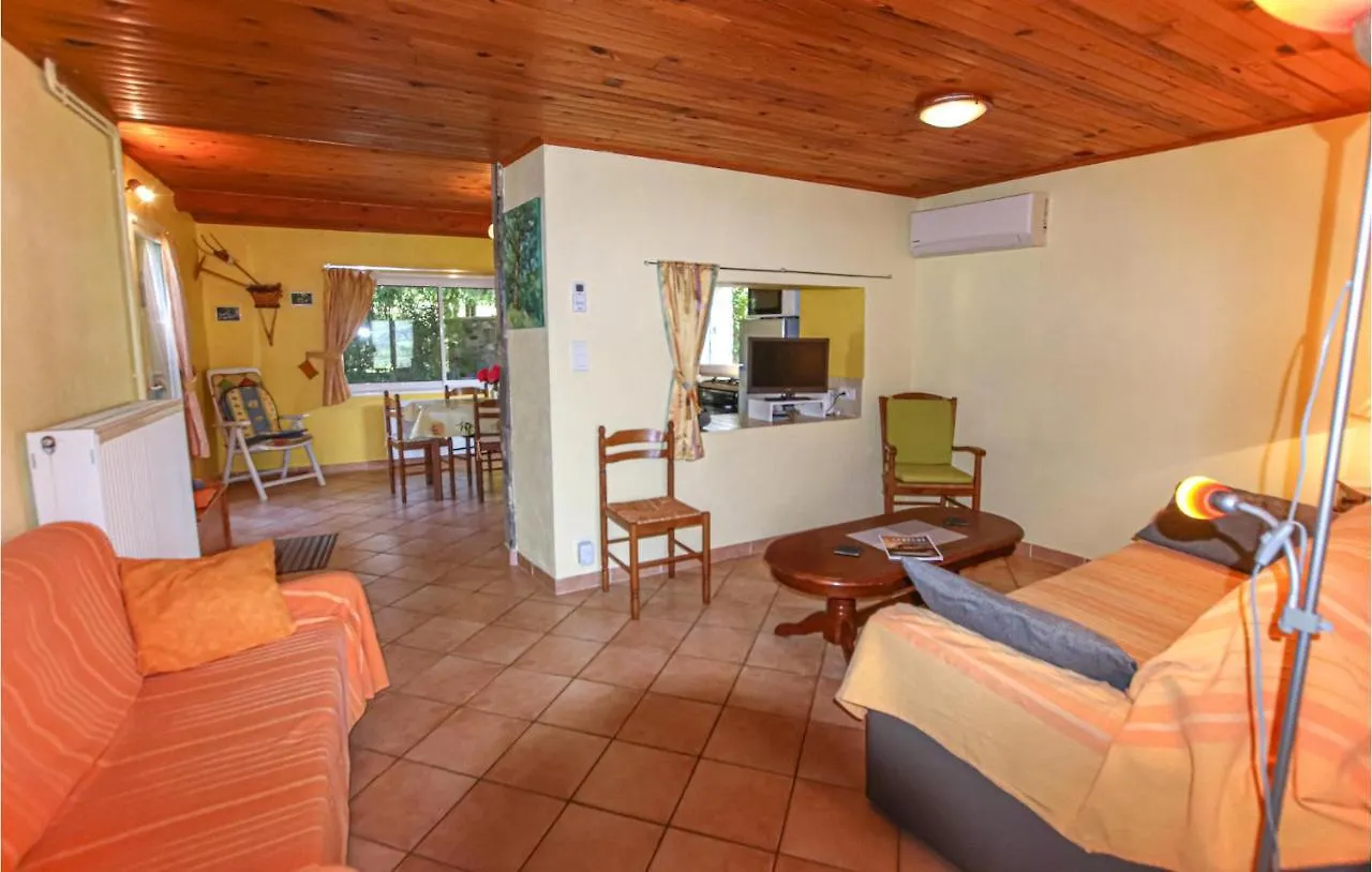 1 Bedroom Lovely Home In St, Etienne De Boulog, Saint-Etienne-de-Boulogne 0*,  France