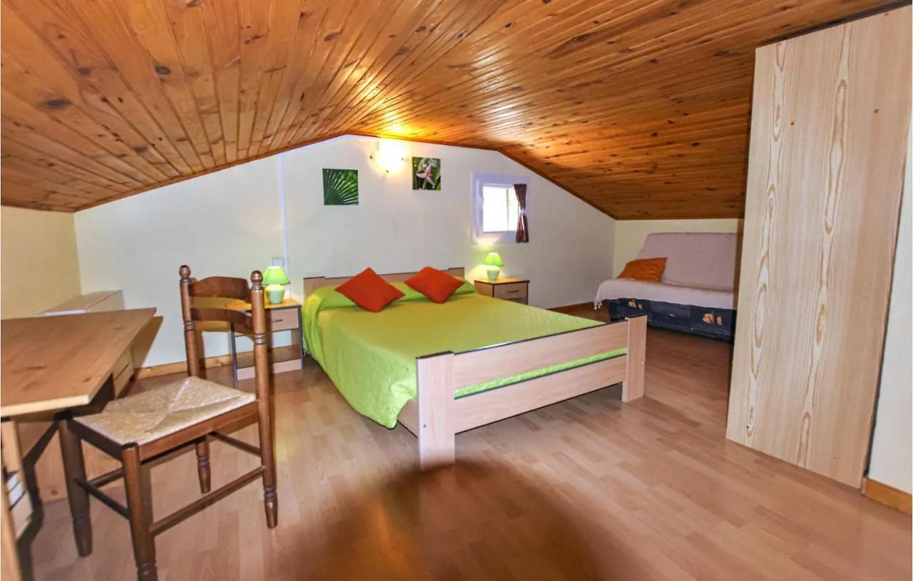 Holiday home 1 Bedroom Lovely Home In St, Etienne De Boulog, Saint-Etienne-de-Boulogne